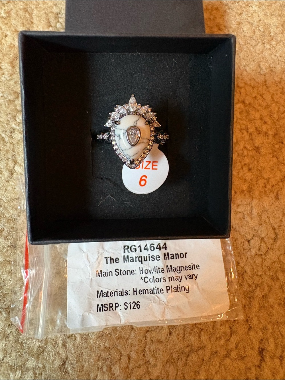 Marquise Manor White Howlite Ring with Hematite Detail - Size 6